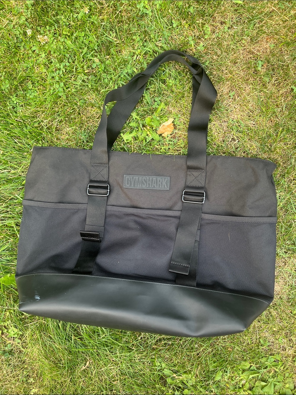 Gymshark Black Men's Duffel Tote with Matte Base